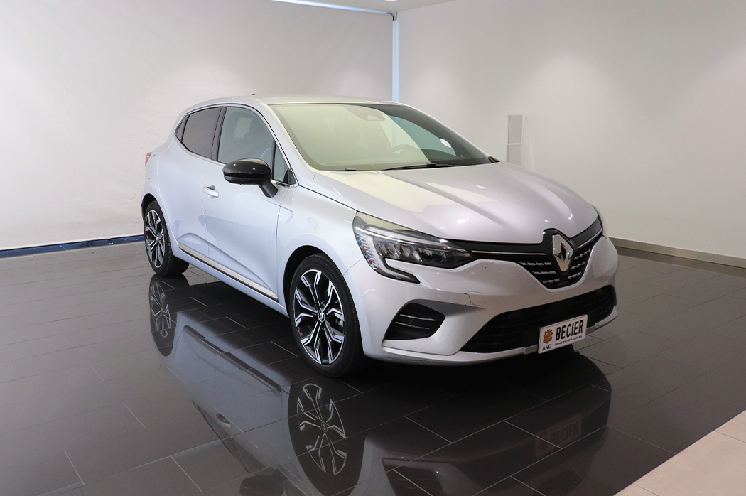 b_oksio_Renault_Clio_P5896